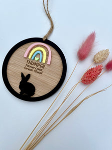 Silhouette rabbit memorial decoration